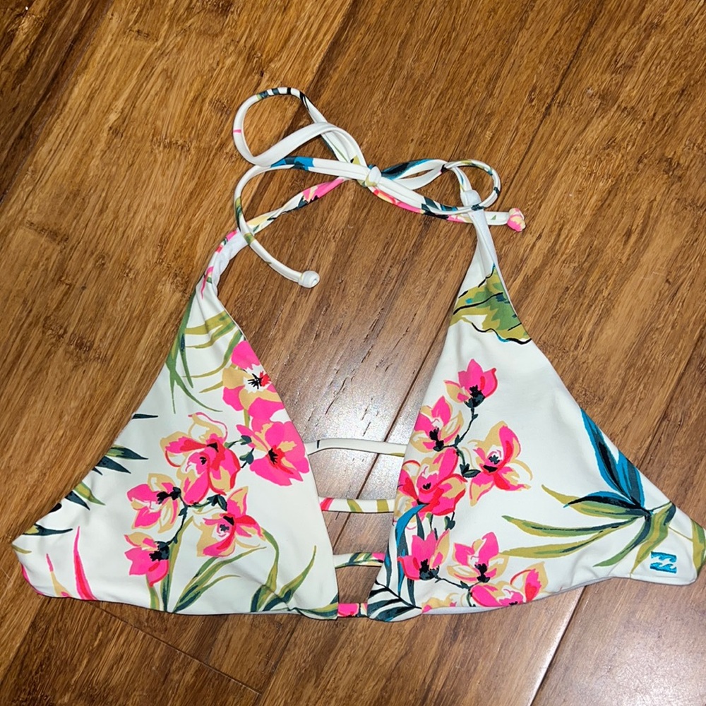 NWOT Billabong Island Hop Cami Bikini Top
